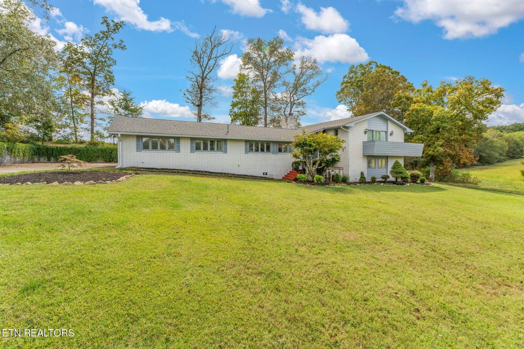 Photo of 150 County Road 624, Etowah, TN 37331 (MLS # 1319261)