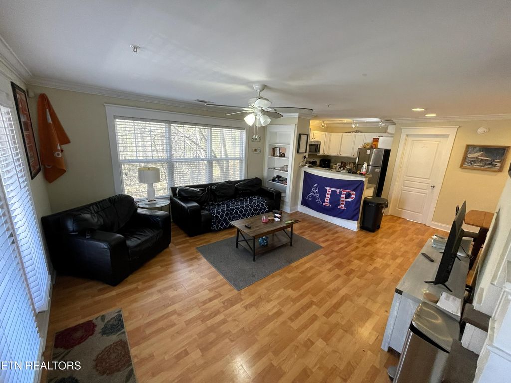 Photo of 3914 Cherokee Woods Way Way #7-212, Knoxville, TN 37920 (MLS # 1333713)