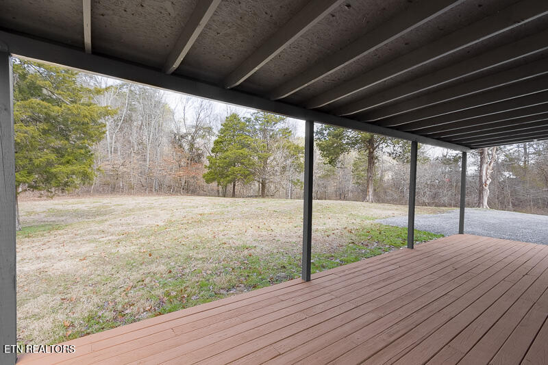 589 Possum Valley Rd