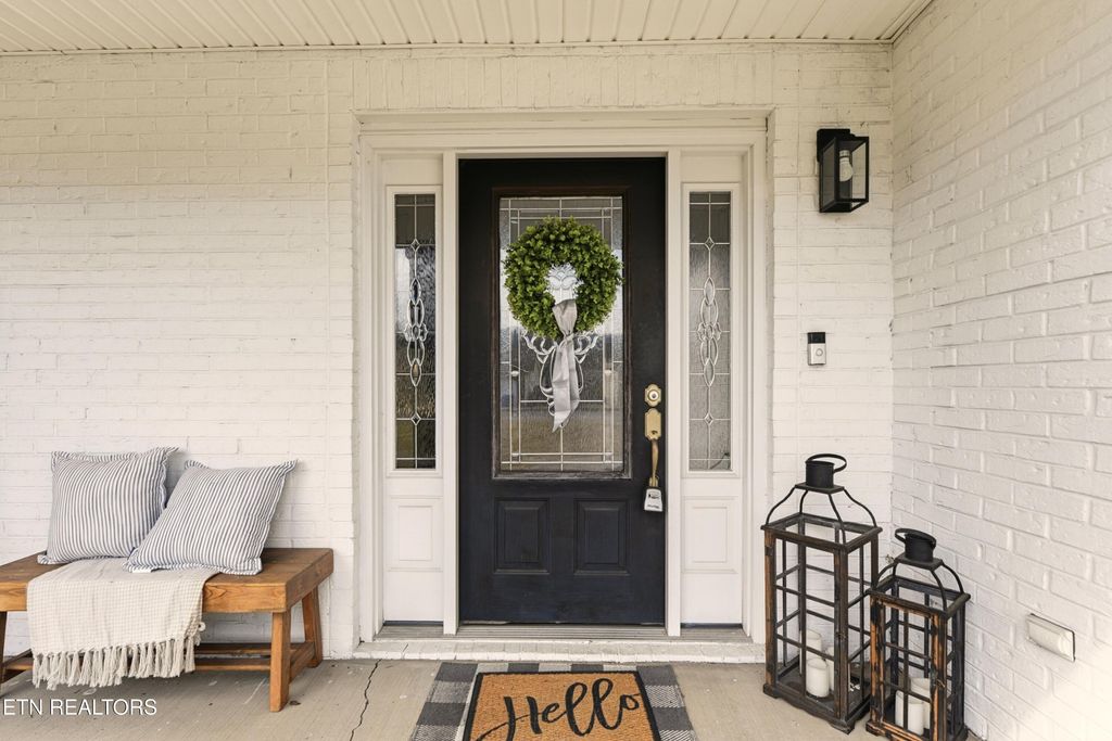 Photo of 117 Elizabethton Way, Clinton, TN 37716 (MLS # 1329299)