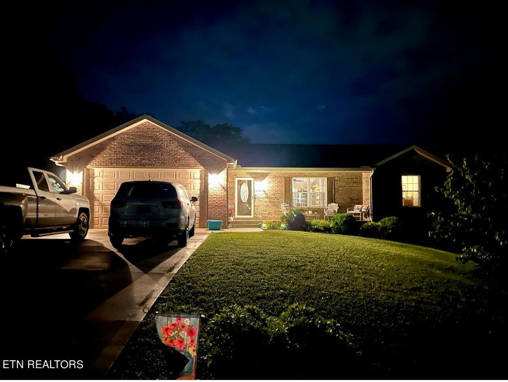 Photo of 427 ALTINA Circle, New Tazewell, TN 37825 (MLS # 1263802)