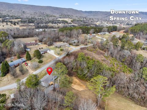 Tiny photo for 140 N Hillcrest Drive, Spring City, TN 37381 (MLS # 1323091)