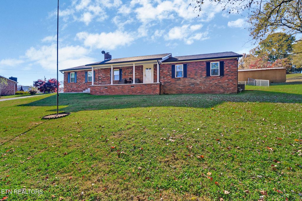 Photo of 106 Lucky Lane, Harriman, TN 37748 (MLS # 1321174)