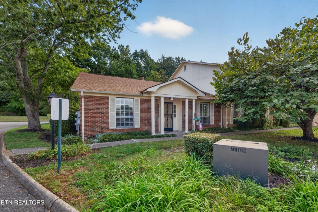 Photo of 7914 NW Gleason Drive #1102, Knoxville, TN 37919 (MLS # 1358942)