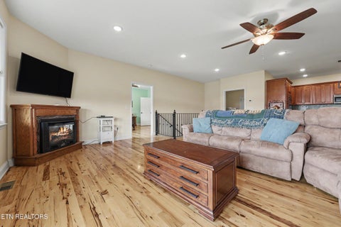 Tiny photo for 1090 Shell Rd, Jonesborough, TN 37659 (MLS # 1357442)
