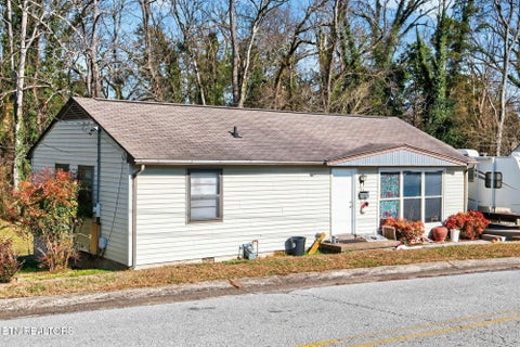 Tiny photo for 147 Waddell Circle, Oak Ridge, TN 37830 (MLS # 1347613)
