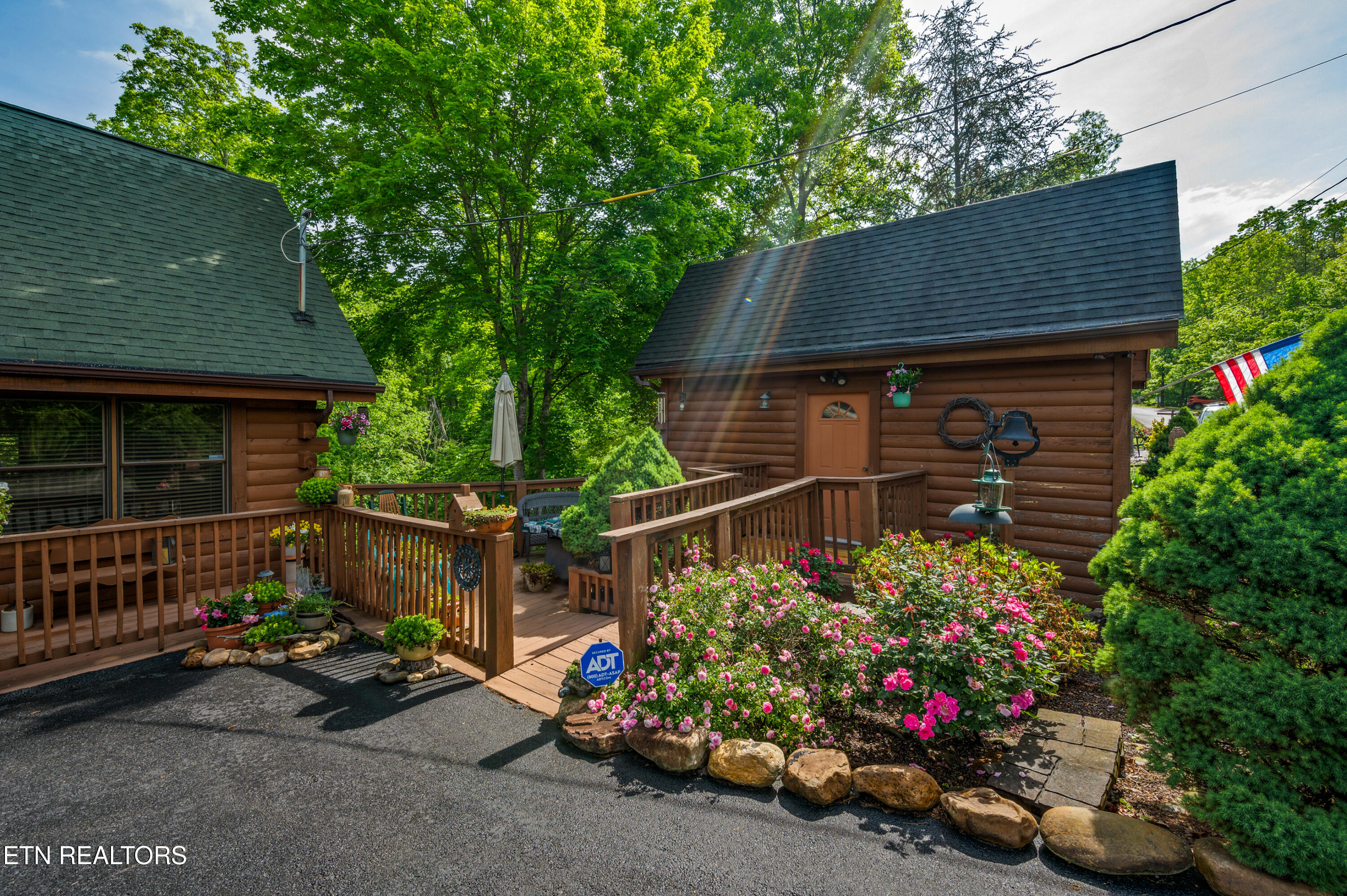 3209 Bear Country Way
