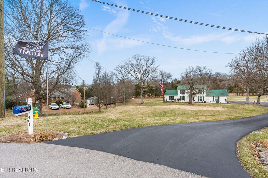 Photo of 401 Bluegrass Court, Lebanon, TN 37090 (MLS # 1329725)