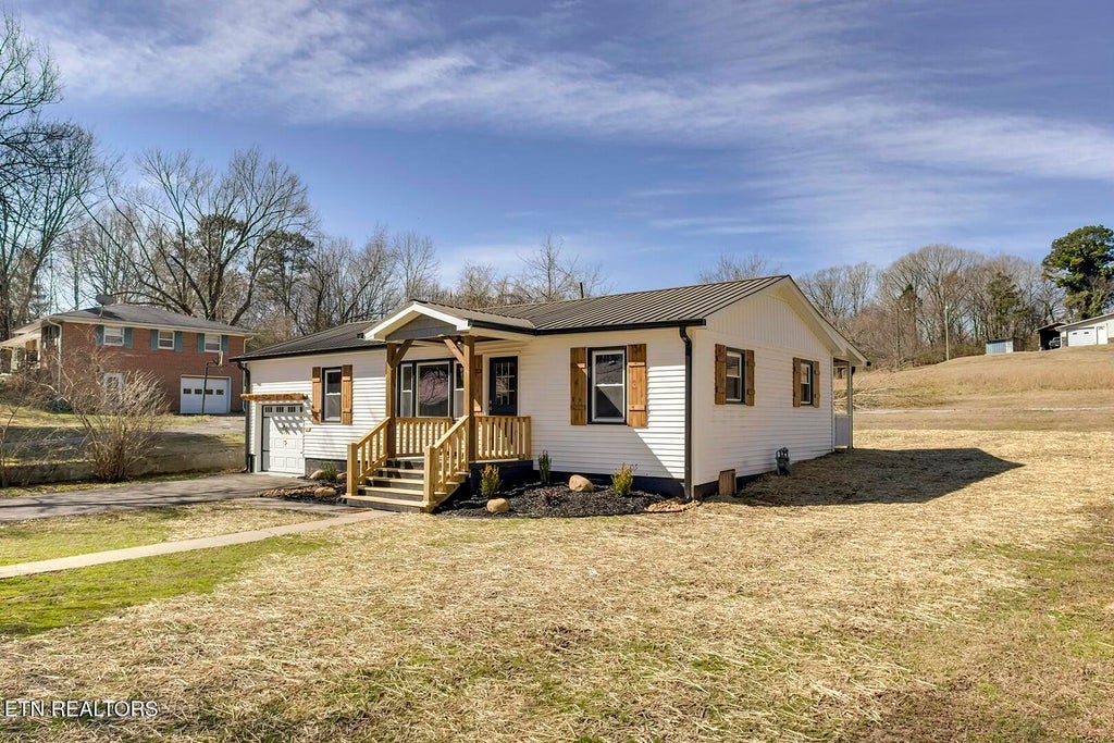 Photo of 110 Jennings Lane Lane, Decatur, TN 37322 (MLS # 1293280)