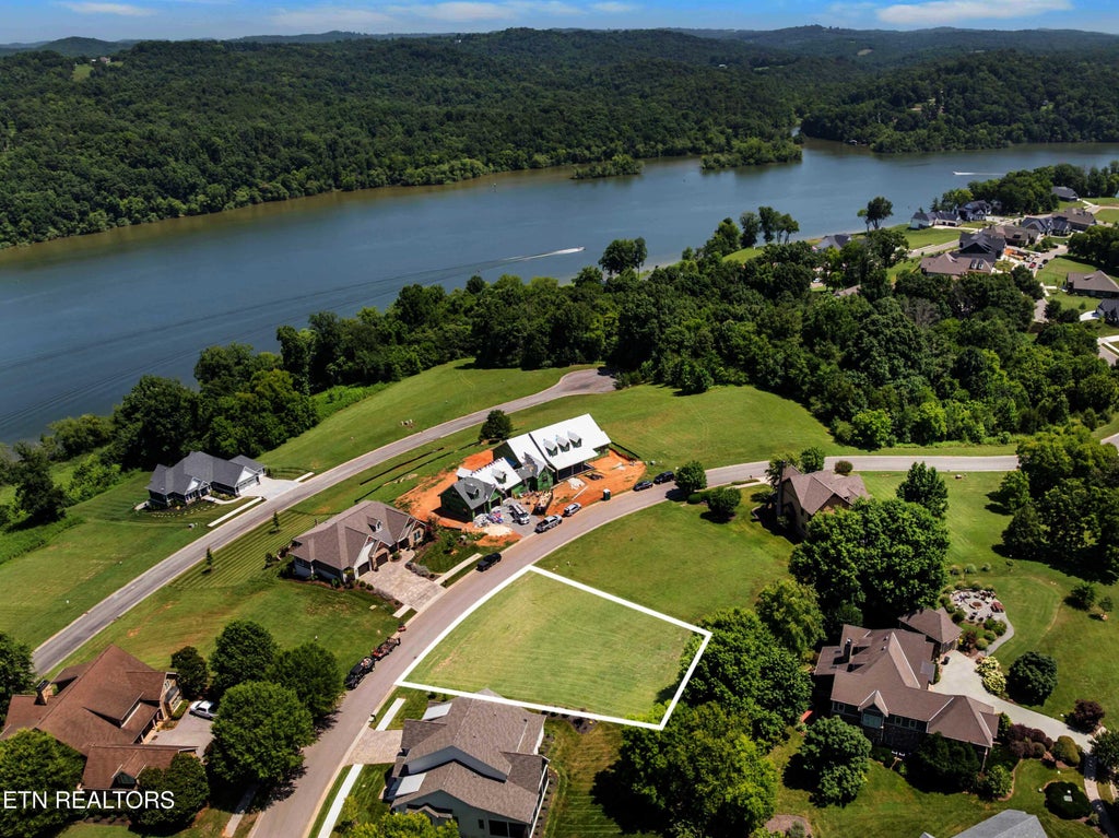 Photo of 2398 Persimmon Ridge Rdg, Loudon, TN 37774 (MLS # 1346398)