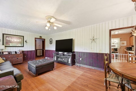 Tiny photo for 130 Sunshine Drive, Rocky Top, TN 37769 (MLS # 1356265)