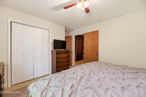 Tiny photo for 130 Sunshine Drive, Rocky Top, TN 37769 (MLS # 1356265)