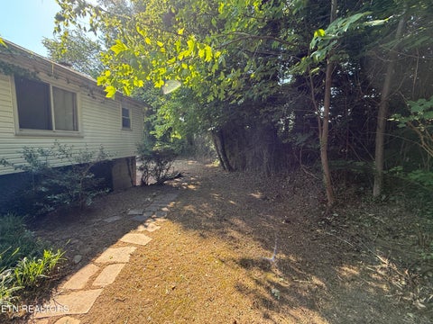 Tiny photo for 130 Sunshine Drive, Rocky Top, TN 37769 (MLS # 1356265)