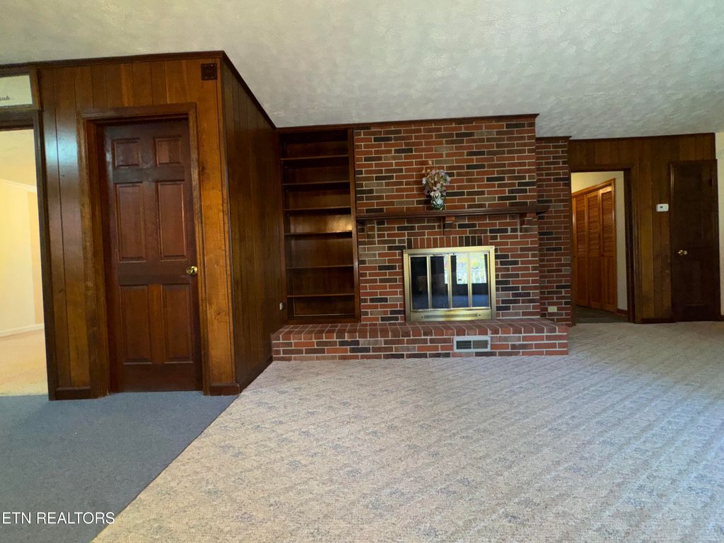 Photo of 1848 Russell St St, Morristown, TN 37813 (MLS # 1321034)