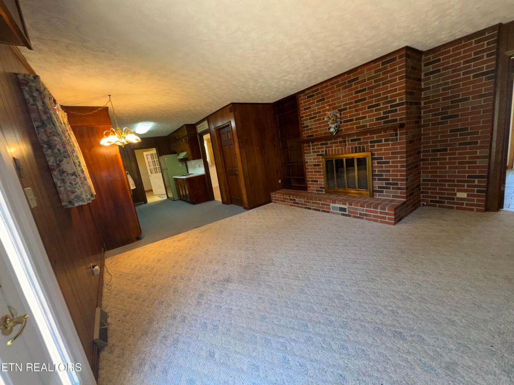 Photo of 1848 Russell St St, Morristown, TN 37813 (MLS # 1321034)