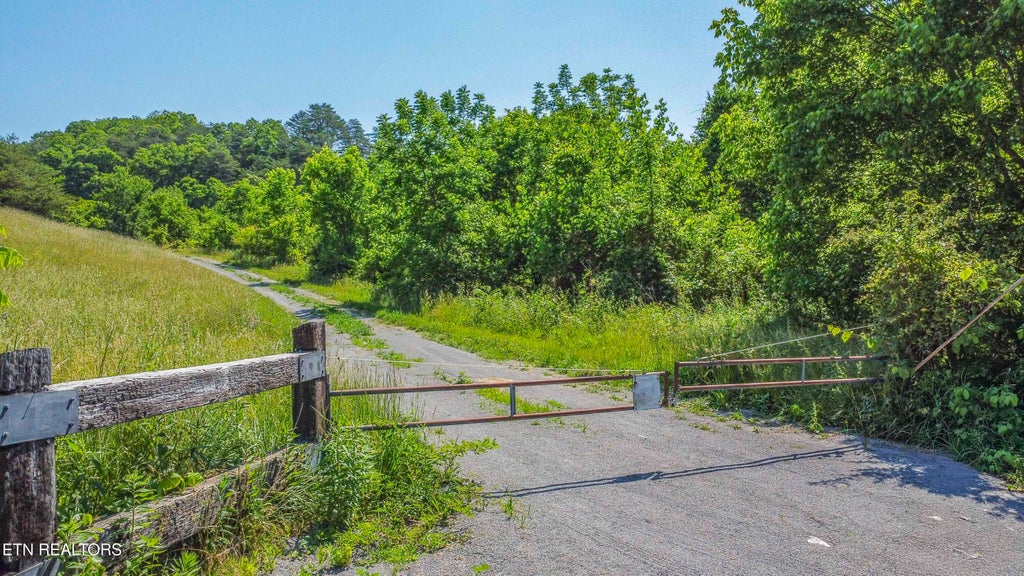 Photo of Ousley Gap Rd #Tract 1, Maynardville, TN 37807 (MLS # 1345576)