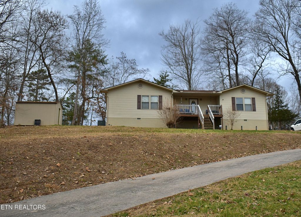 Photo of 430 Forest Hills Drive, New Tazewell, TN 37825 (MLS # 1325734)