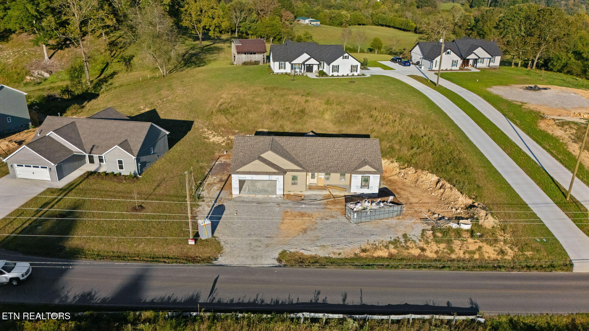 380 Hillvale Rd