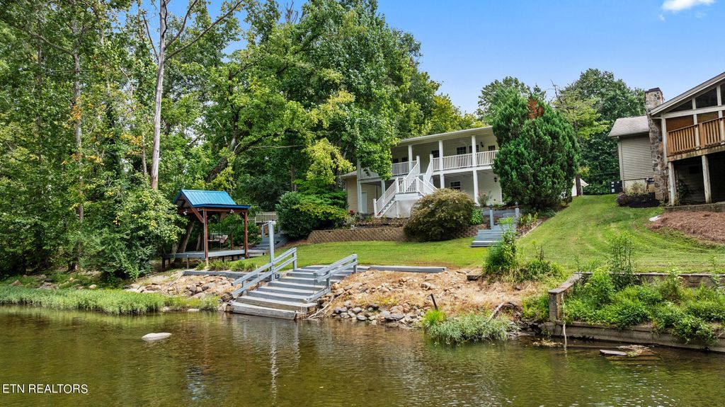 Photo of 162 Tannery Rd, Walland, TN 37886 (MLS # 1274487)