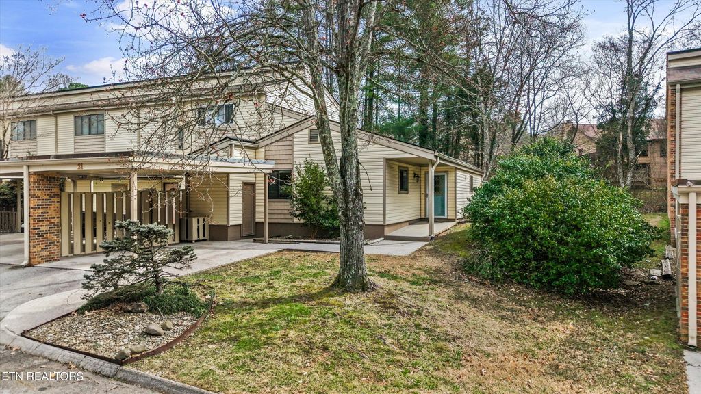 Photo of 21 Bradford Circle, Oak Ridge, TN 37830 (MLS # 1330584)