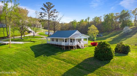 234 Mac Ivey Lane LaFollette TN 37766