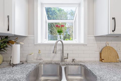 Tiny photo for 1117 Harbour Shore Drive, Knoxville, TN 37934 (MLS # 1320035)