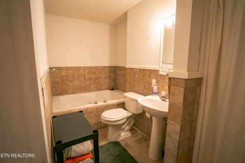 Tiny photo for 3624 Katy Hollar Rd Rd, Sevierville, TN 37862 (MLS # 1324784)