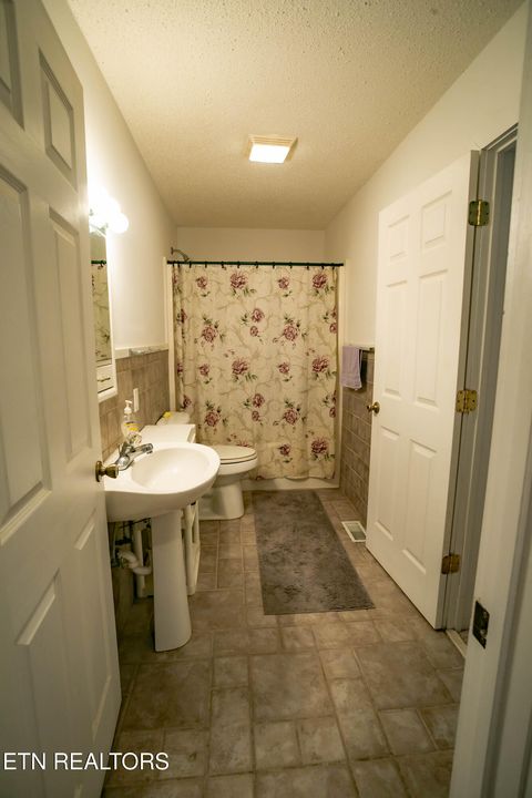 Tiny photo for 3624 Katy Hollar Rd Rd, Sevierville, TN 37862 (MLS # 1324784)