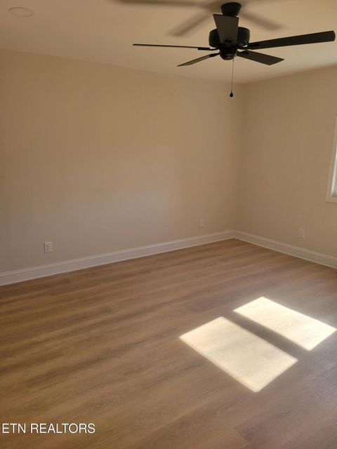 Tiny photo for 1711 Haire Rd, Dandridge, TN 37725 (MLS # 1330046)