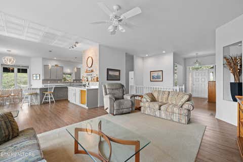 Tiny photo for 211 Mariners Way, Dandridge, TN 37725 (MLS # 1344391)