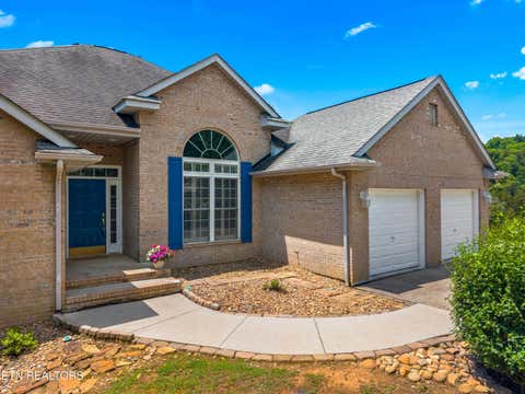 Tiny photo for 211 Mariners Way, Dandridge, TN 37725 (MLS # 1344391)