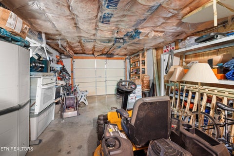 Tiny photo for 211 Mariners Way, Dandridge, TN 37725 (MLS # 1344391)