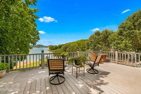 Tiny photo for 211 Mariners Way, Dandridge, TN 37725 (MLS # 1344391)