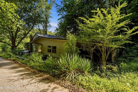 Tiny photo for 4856 Hickory Valley Rd, Heiskell, TN 37754 (MLS # 1347158)