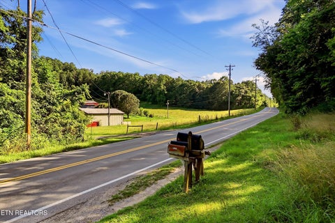 Tiny photo for 4856 Hickory Valley Rd, Heiskell, TN 37754 (MLS # 1347158)