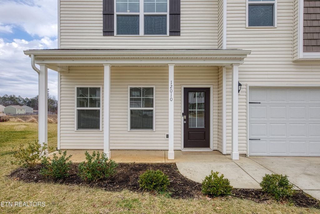 Photo of 12010 Poppyseed Lane, Knoxville, TN 37932 (MLS # 1329081)