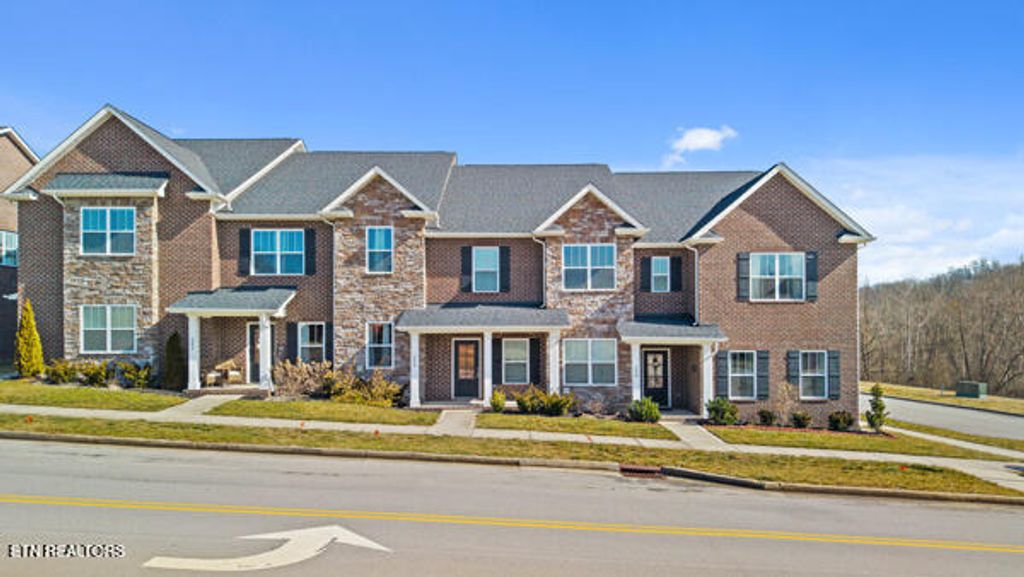 Photo of 240 Broadberry Ave, Oak Ridge, TN 37830 (MLS # 1328678)