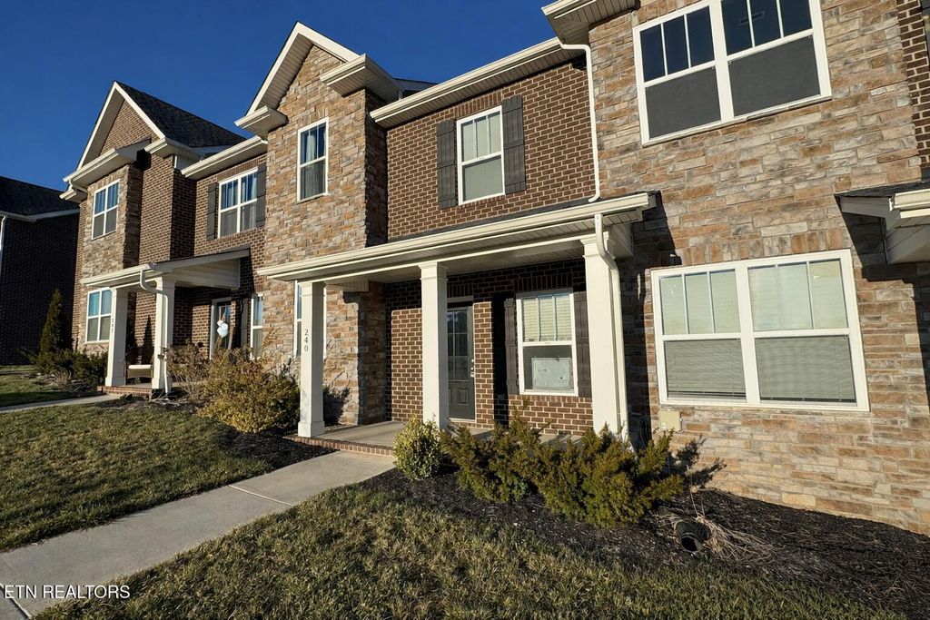 Photo of 240 Broadberry Ave, Oak Ridge, TN 37830 (MLS # 1328678)