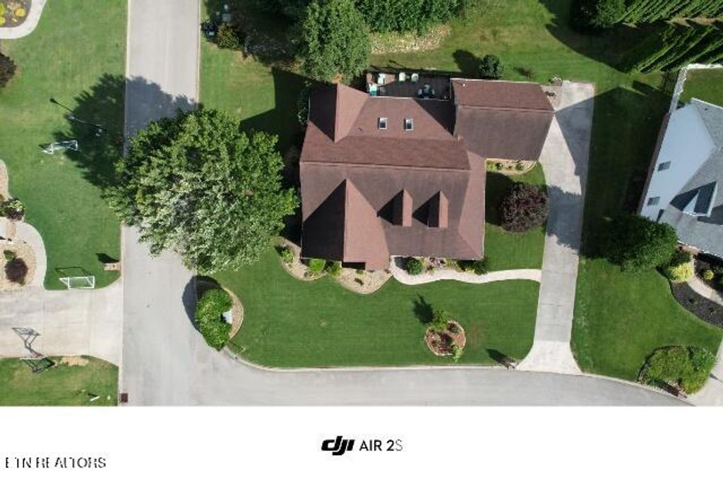 Photo of 420 Westland Station STA, Maryville, TN 37801 (MLS # 1347094)