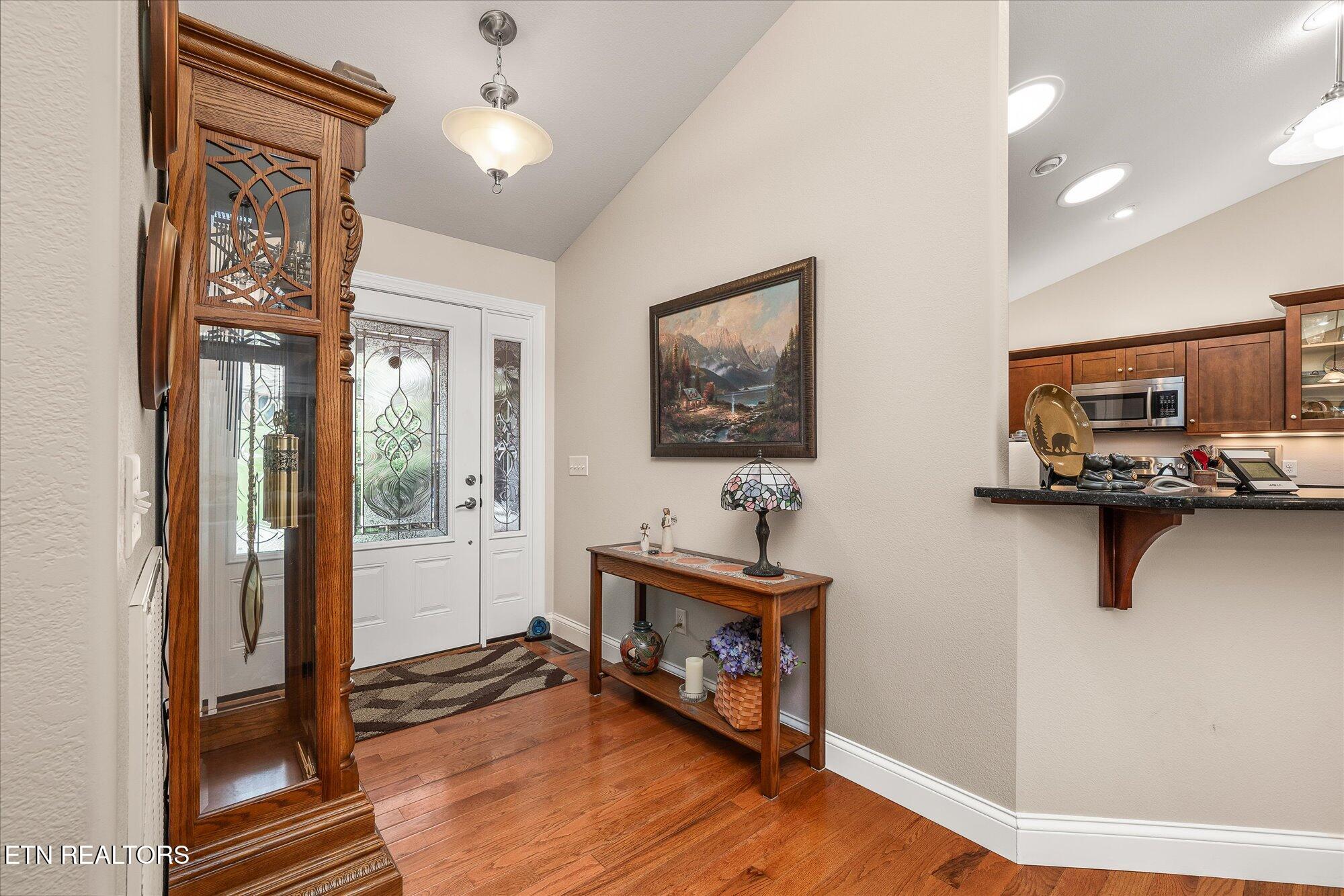 13 Kenwood Court