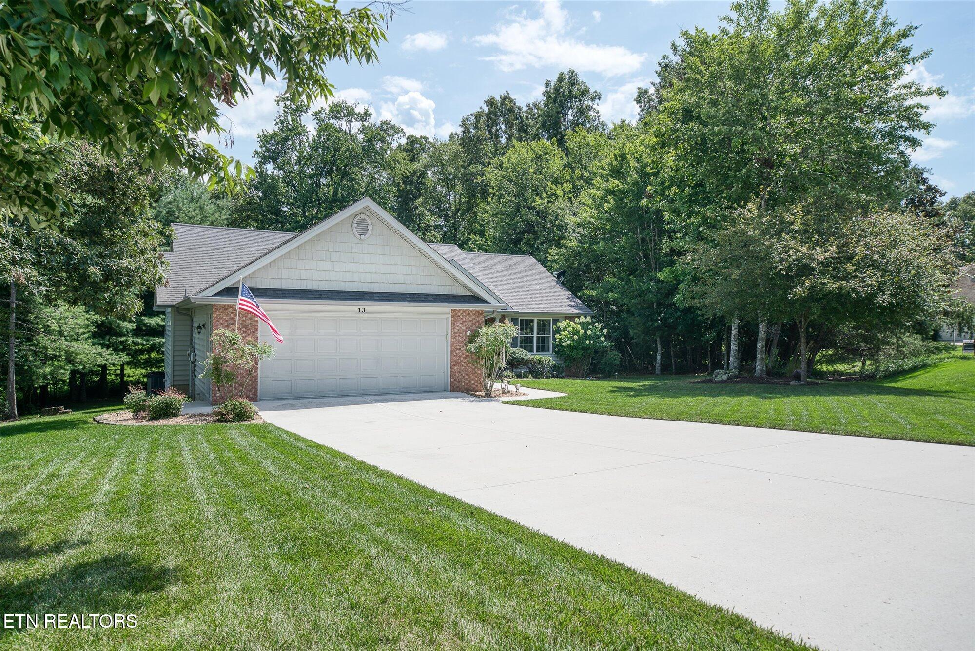 13 Kenwood Court
