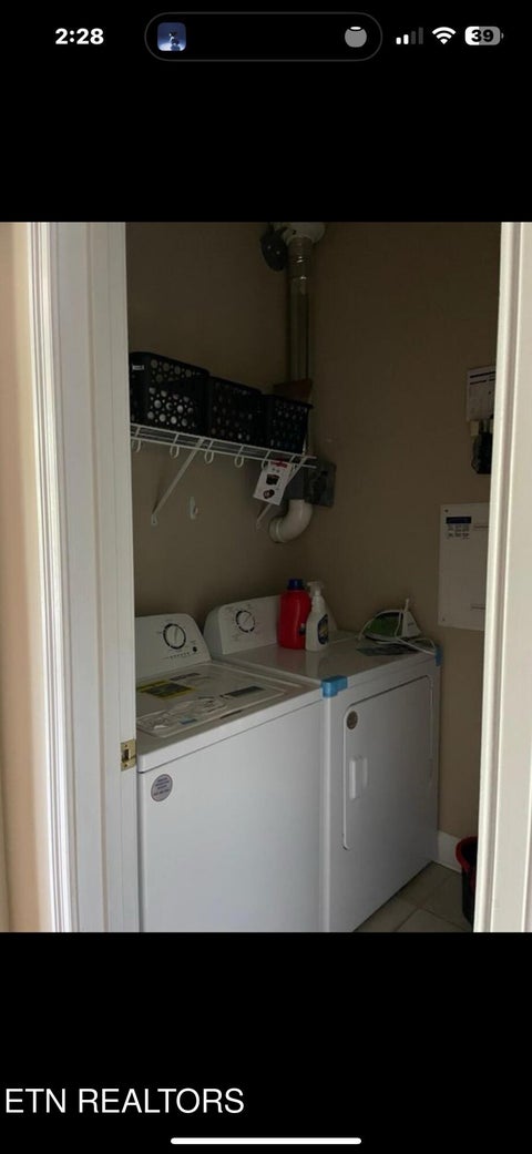 Tiny photo for 176 Market St, Kingston, TN 37763 (MLS # 1355559)