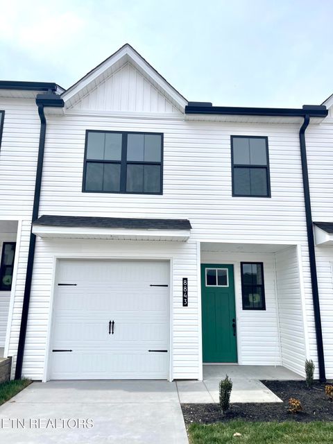 8843 Chapman Trace Way Knoxville TN 37920