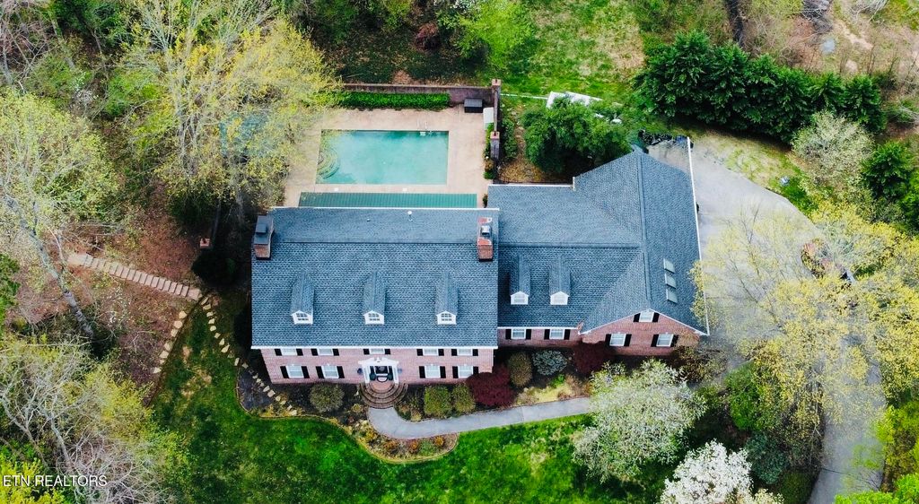 Photo of 6908 Tallywood Circle, Knoxville, TN 37918 (MLS # 1334862)