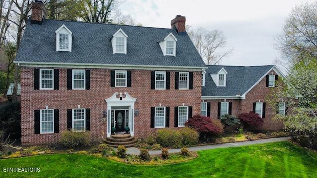 Photo of 6908 Tallywood Circle, Knoxville, TN 37918 (MLS # 1334862)