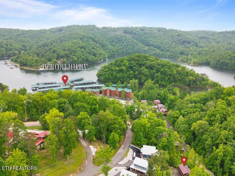 206 Poplar Creek Court
