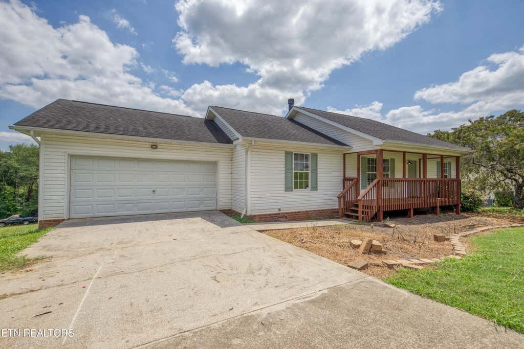 Photo of 1233 Buford Court, Greenback, TN 37742 (MLS # 1350455)