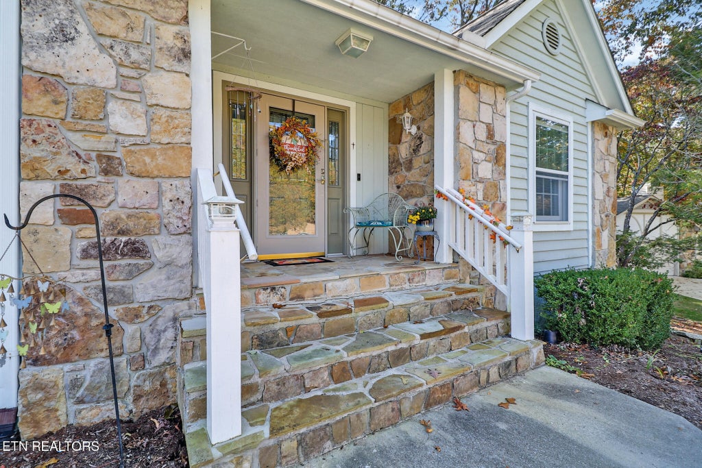 Photo of 53 Heather Glen Court, Crossville, TN 38558 (MLS # 1360662)