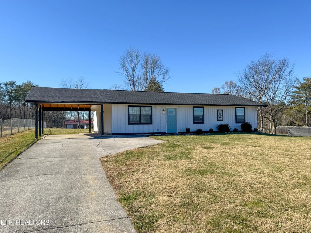 Photo of 217 Apple St, Seymour, TN 37865 (MLS # 1324385)