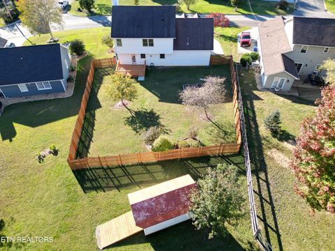 Tiny photo for 572 Mariner Point Drive, Clinton, TN 37716 (MLS # 1319123)